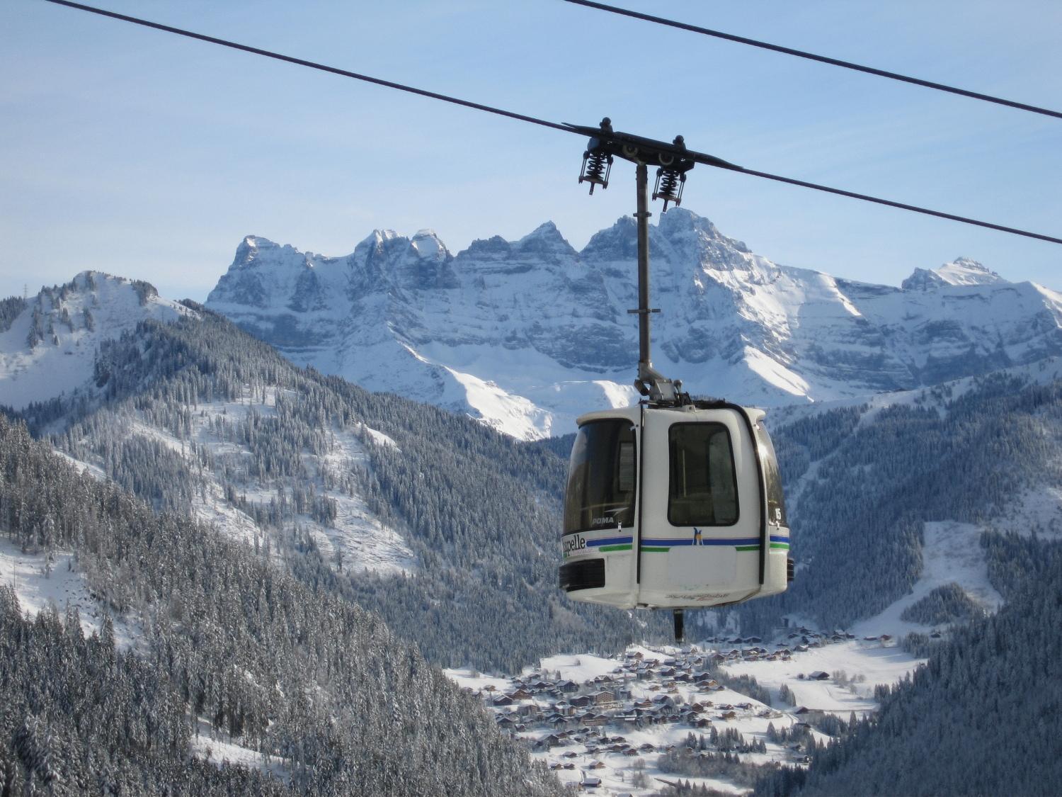 Esprit Montagne Hotel Abondance Екстериор снимка